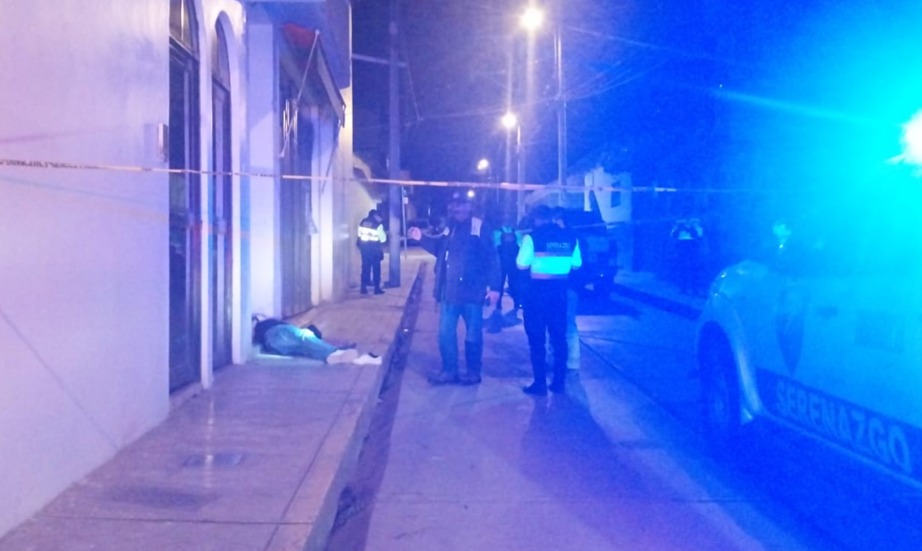 EN EL BICENTENARIO DE ANDAHUAYLAS: ASESINAN A BALAZOS A UN JOVEN A UNA CUADRA DE LA PLAZA PRINCIPAL